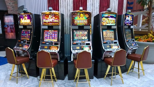 magnum88 Japan Pools tournament interface showing leaderboard and active game tiles